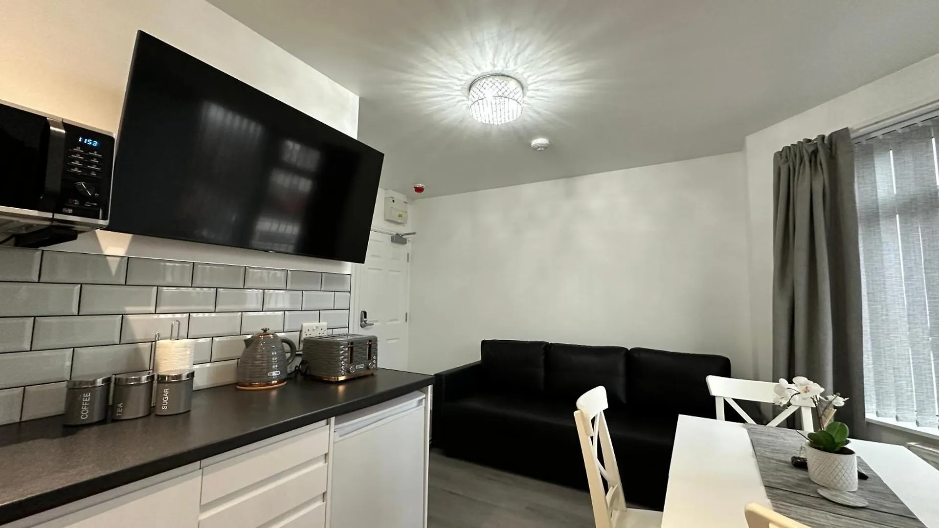 Granada Apartments Holmfield Rd Blackpool 0*,